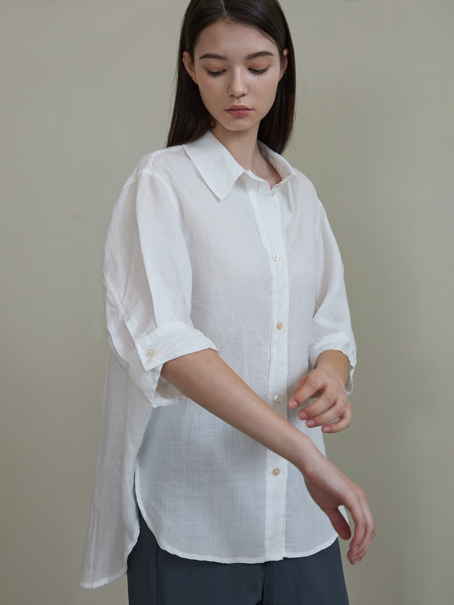 linen half shirt (white)