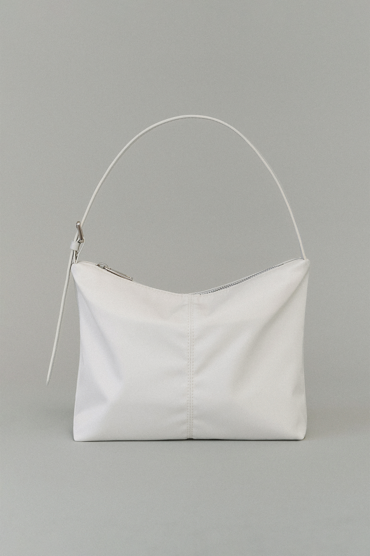 Nylon shoulder bag (White)